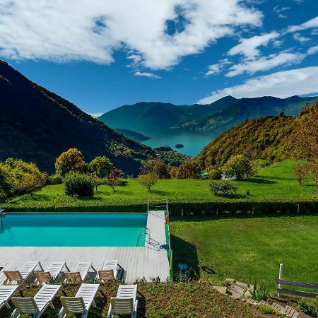 Villa Beautiful Chalet With Swimming Pool In Lombardy Marone Exterior foto