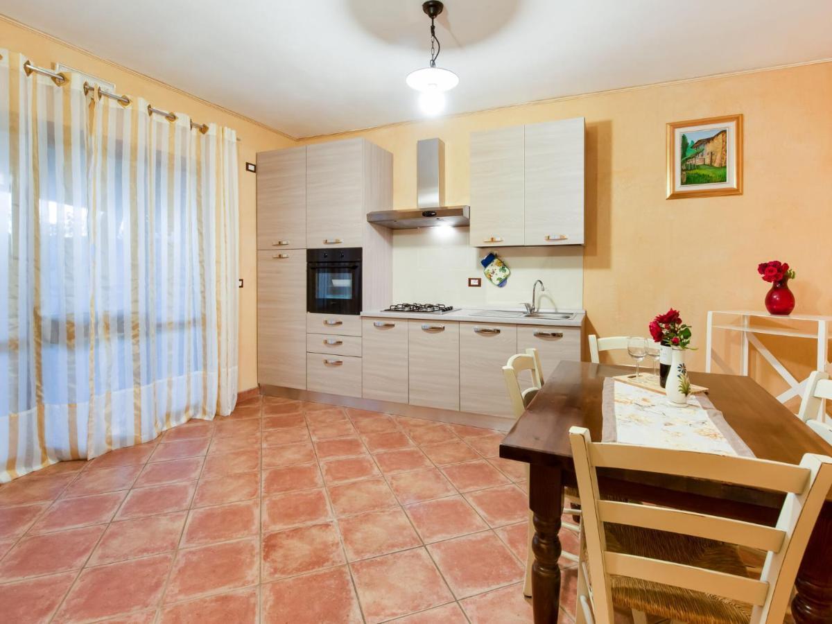 Villa Beautiful Chalet With Swimming Pool In Lombardy Marone Exterior foto